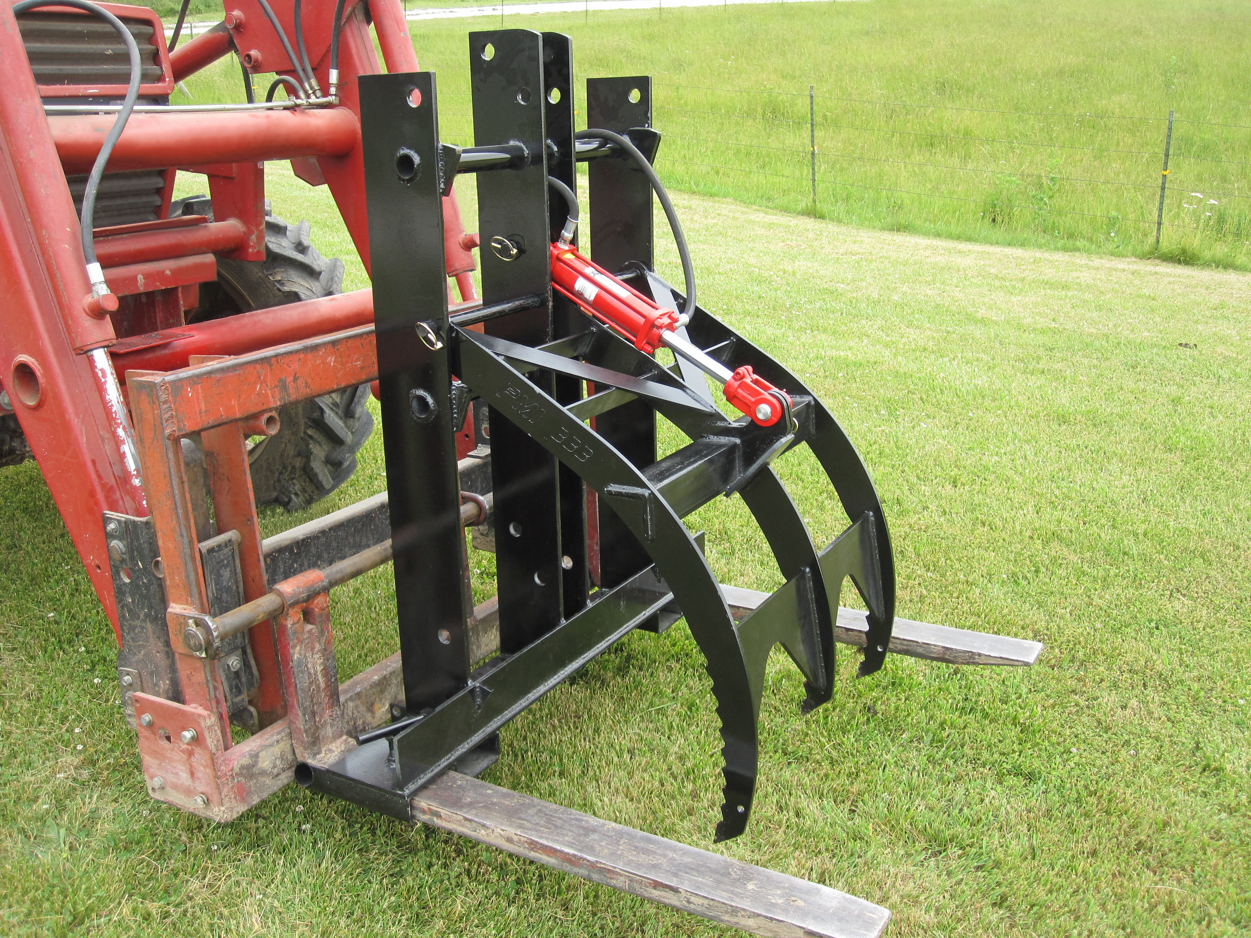 Height Adjustable Pallet Fork Add-A-Grapple