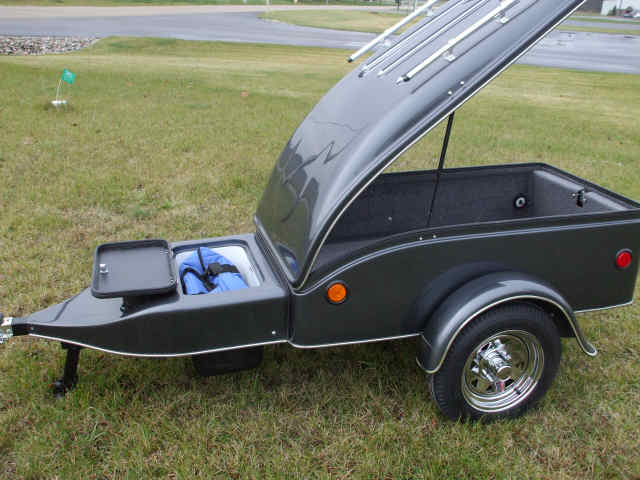 View Of Dart Trailer With Lid Open, Optional Closed Cooler Package With Lid Open, Custom Paint