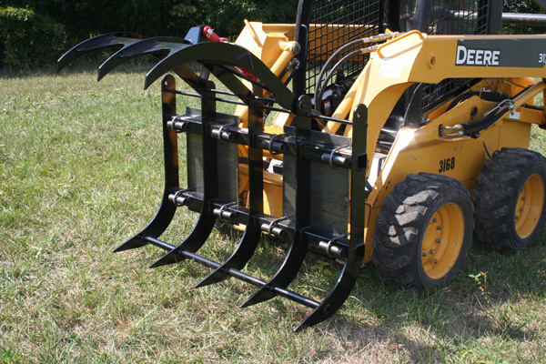 Mounts On Most Small To Medium Sized Skid Stee Loaders