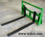 Integrated Frame Pallet Forks Specifically For John Deere 400/500 Series Loaders